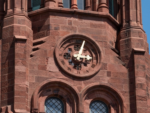 Clock on the Smithsonian Castle